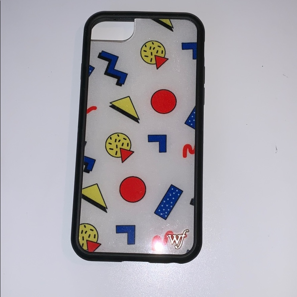 Emma chamberlain wildflower phone case